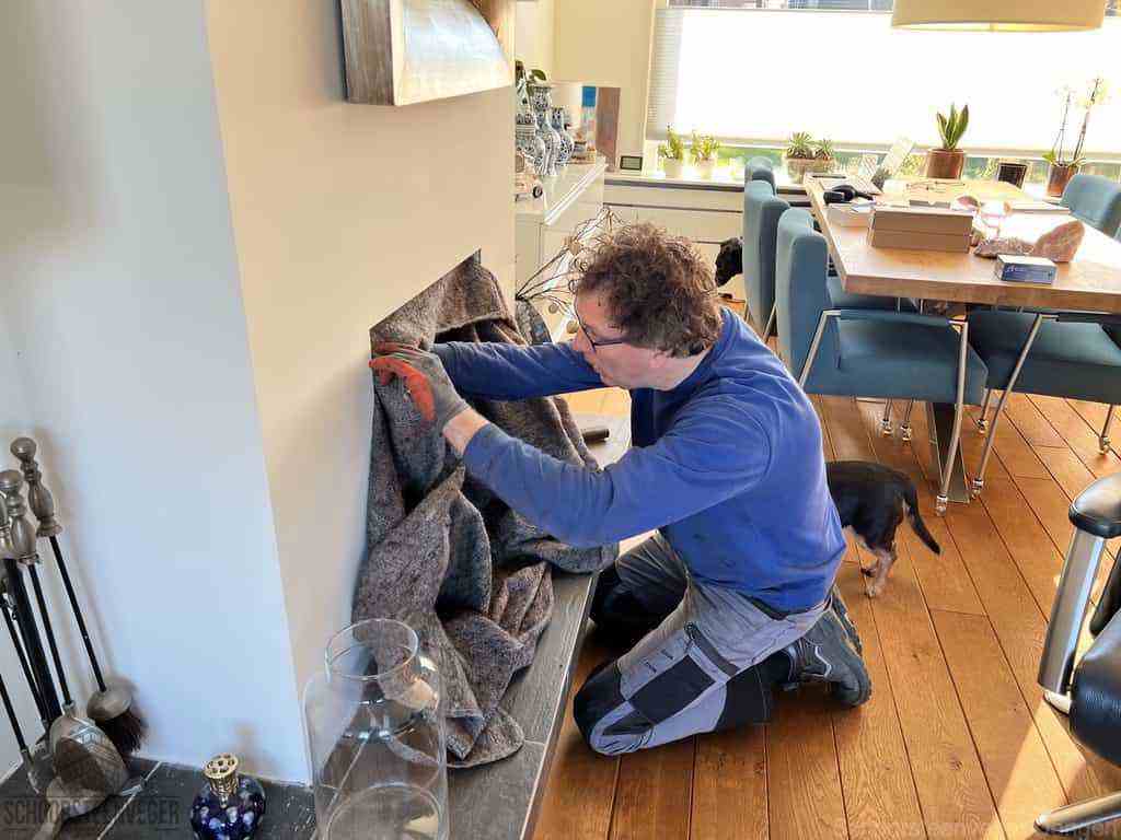 Schouwveger Dongen kleed schoorsteenreiniger Schouwveger Dongen kleed schoorsteenreiniger